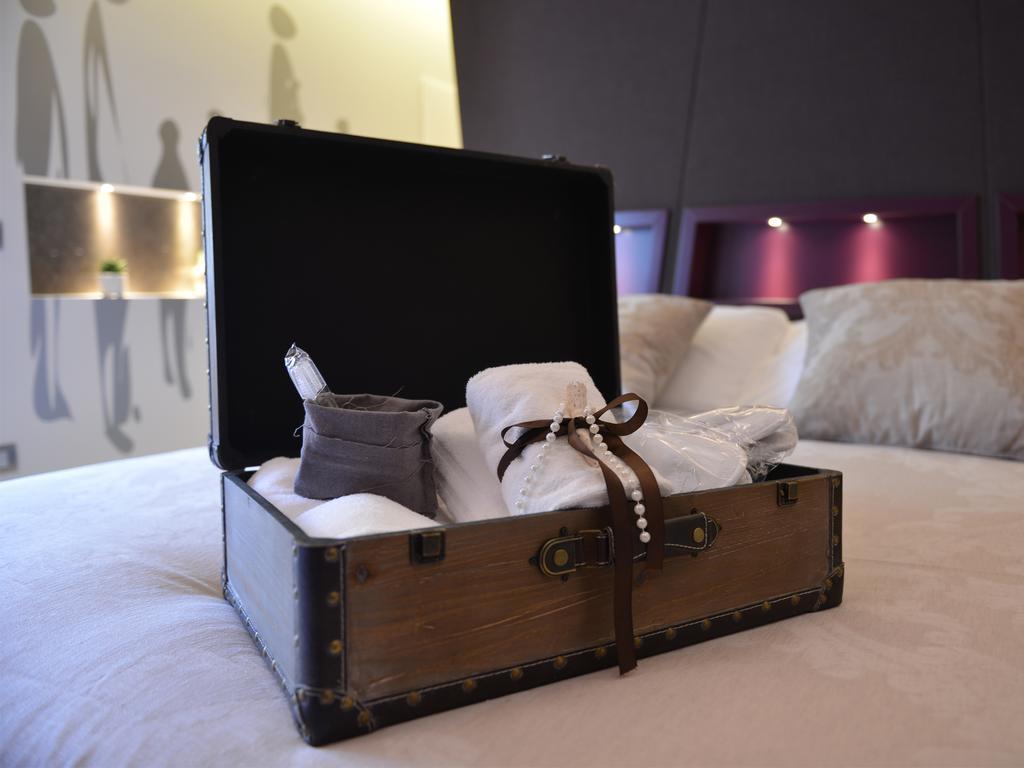 Bed and Breakfast La Residenza Del Monaco Bianco Матера Екстер'єр фото