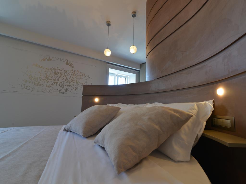 Bed and Breakfast La Residenza Del Monaco Bianco Матера Екстер'єр фото